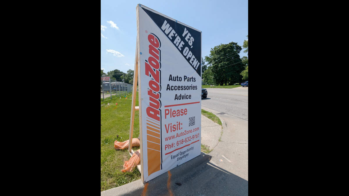 AutoZone in Fairview Heights remains open during its expansion.