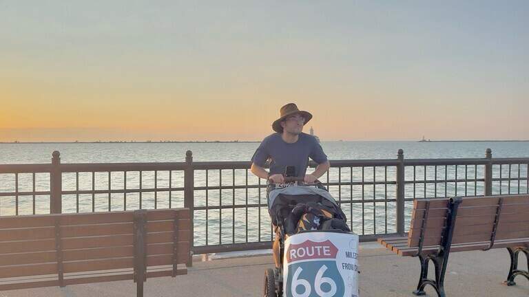 Ultramarathoner invites metro-east residents to join run on major Route 66 quest