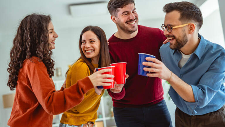 Global Wellness Institute's 2026 Report Puts Soft Clubbing Among the Year's Communal Wellness Trends