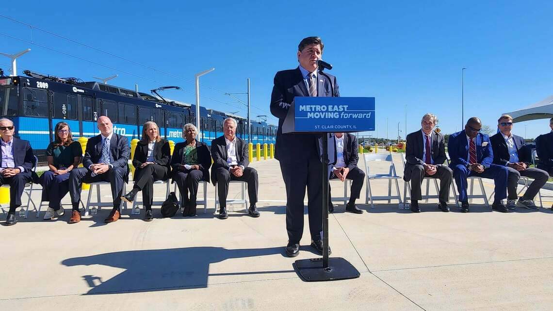 Completed $192 million extension connects MetroLink to Mid-America Airport