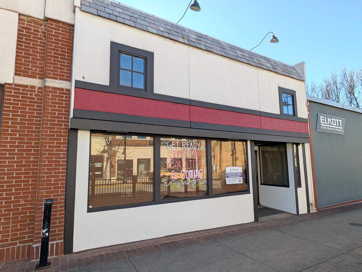 104 W. Main St., Belleville.