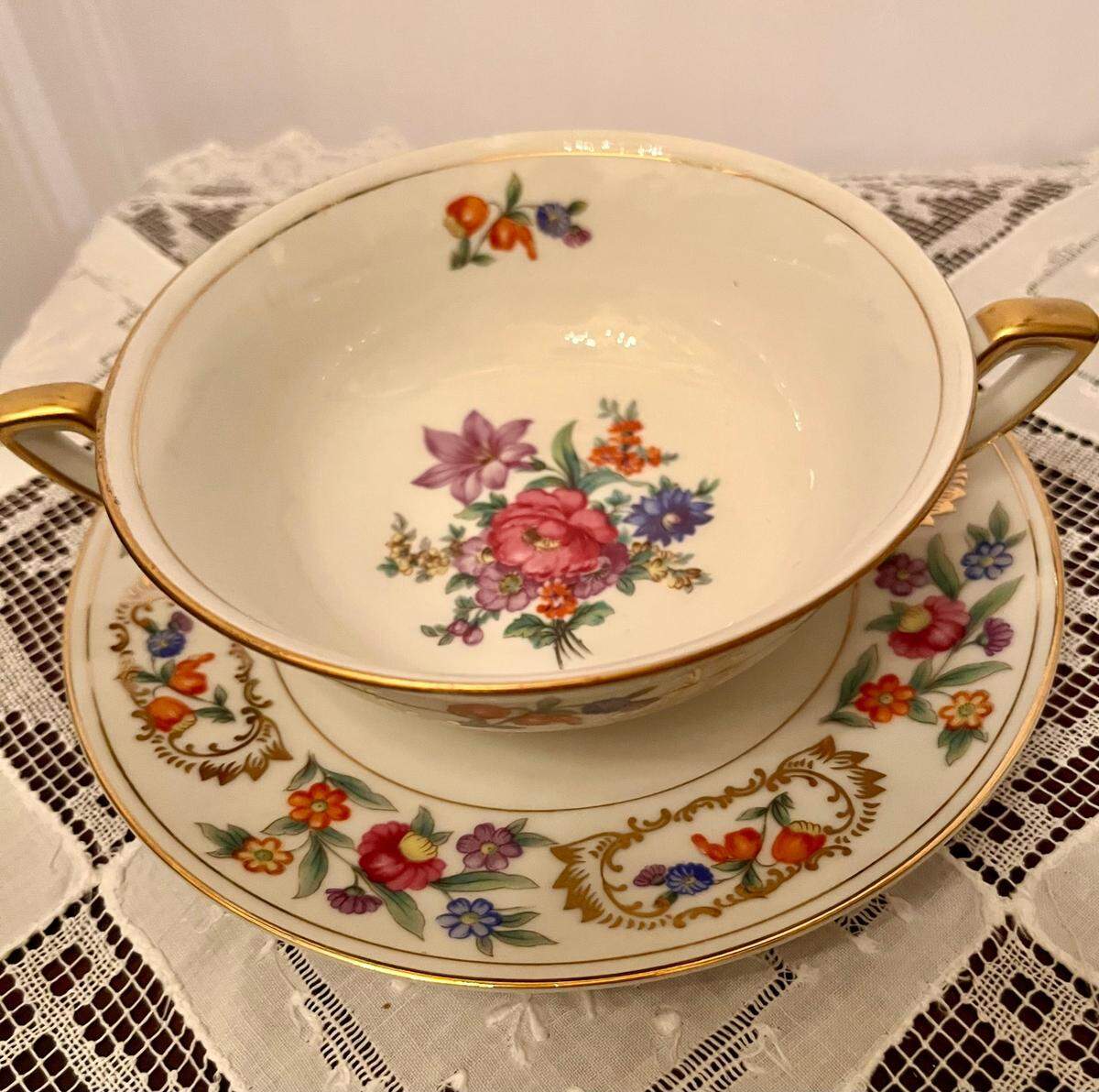 China cream soup bowl; normal diameter was 4" to 5”.&nbsp;This one is 5” in diameter.&nbsp;The depth of the bowl is 1-3/4”.&nbsp;