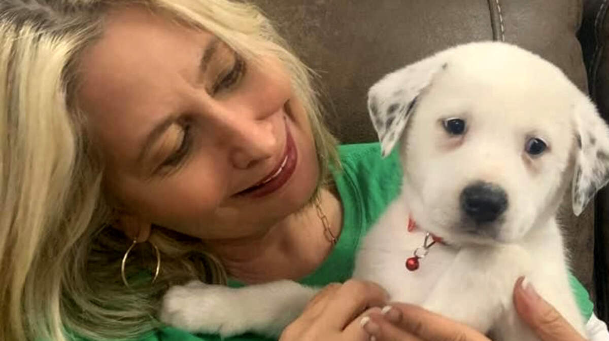 Michelle Schrader and puppy