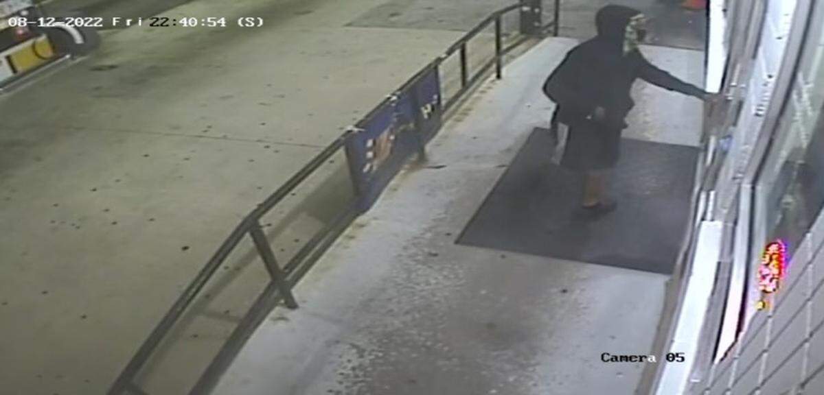 On its Twitter account, the Major Case Squad of Greater St. Louis issued security camera images of “a person of interest” possibly connected to a fatal shooting in west Belleville Friday.