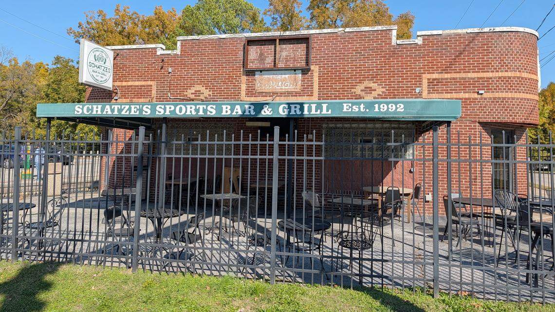 Schatze's Bar & Grill, 2301 E. Main St., Belleville