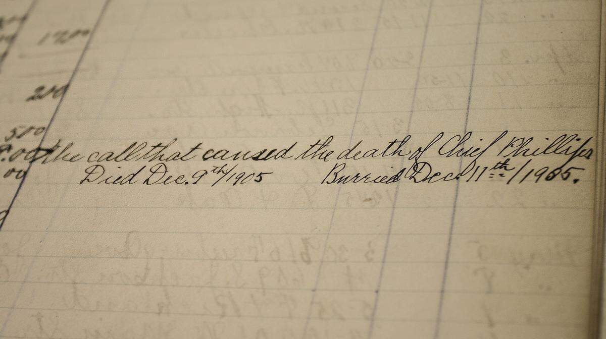 A Belleville Fire Department ledger entry from December 7, 1905 documenting the incident that lead to the death of Belleville fire Chief Fredrick Phillips.