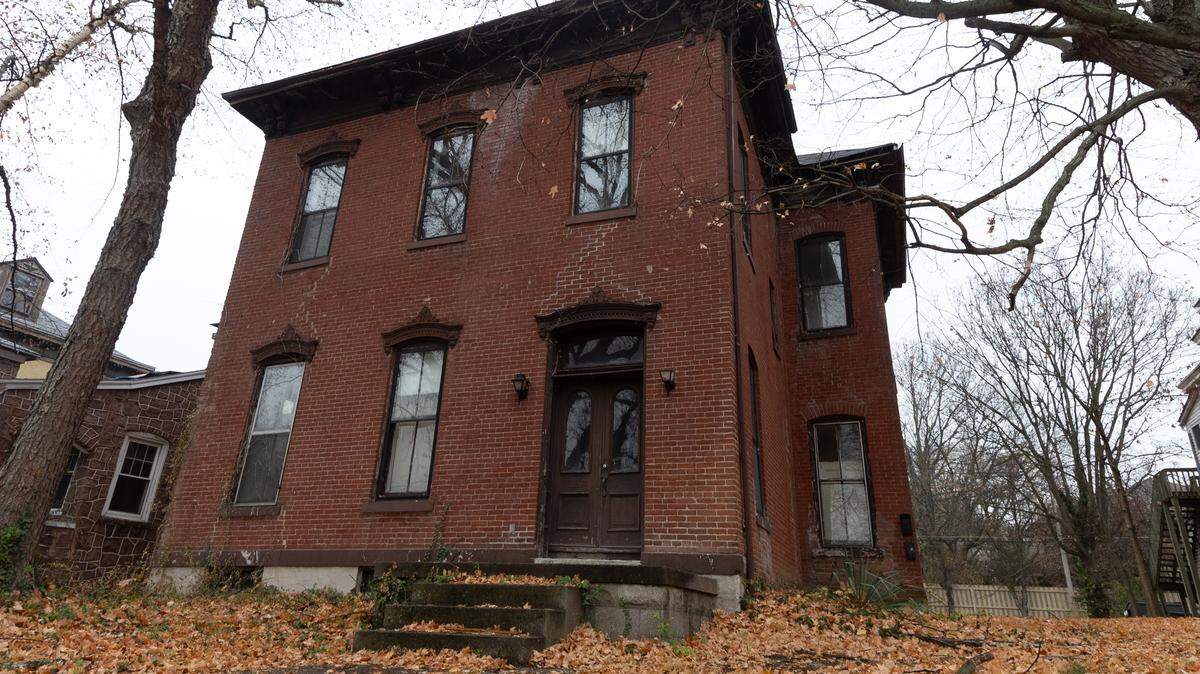 The two-story brick building at 224 S. Charles St. in Belleville was constructed as a single-family home in the late 1860s or early 1870s and converted into a multifamily dwelling in the 1920s. It’s now vacant.