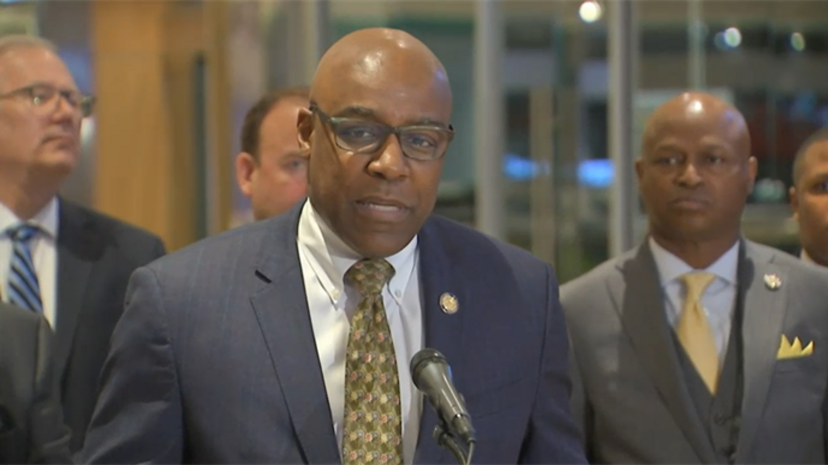 Illinois Attorney General Kwame Raoul speaks at a news conference supporting a bill aimed at cracking down on organized retail crime.