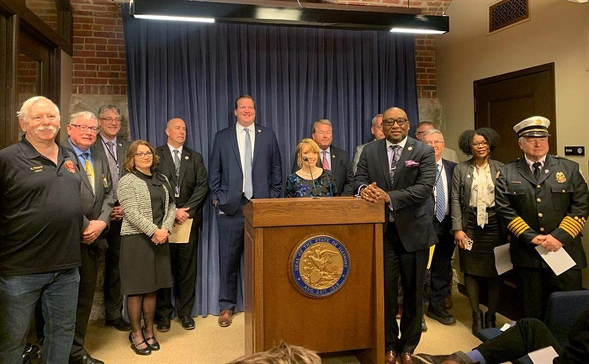 Members from the Illinois Firefighters Association joined state legislators at news conference Wednesday to outline Senate Bill 3027 that would provide a tax credit to volunteer firefighters and EMS personnel.
