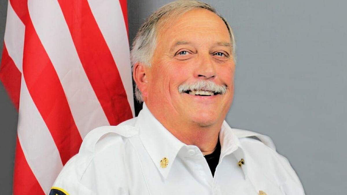 Fire Chief Rick Bloemker has announced his retirement after nearly 38 years of service with the Highland Fire Department last week.
