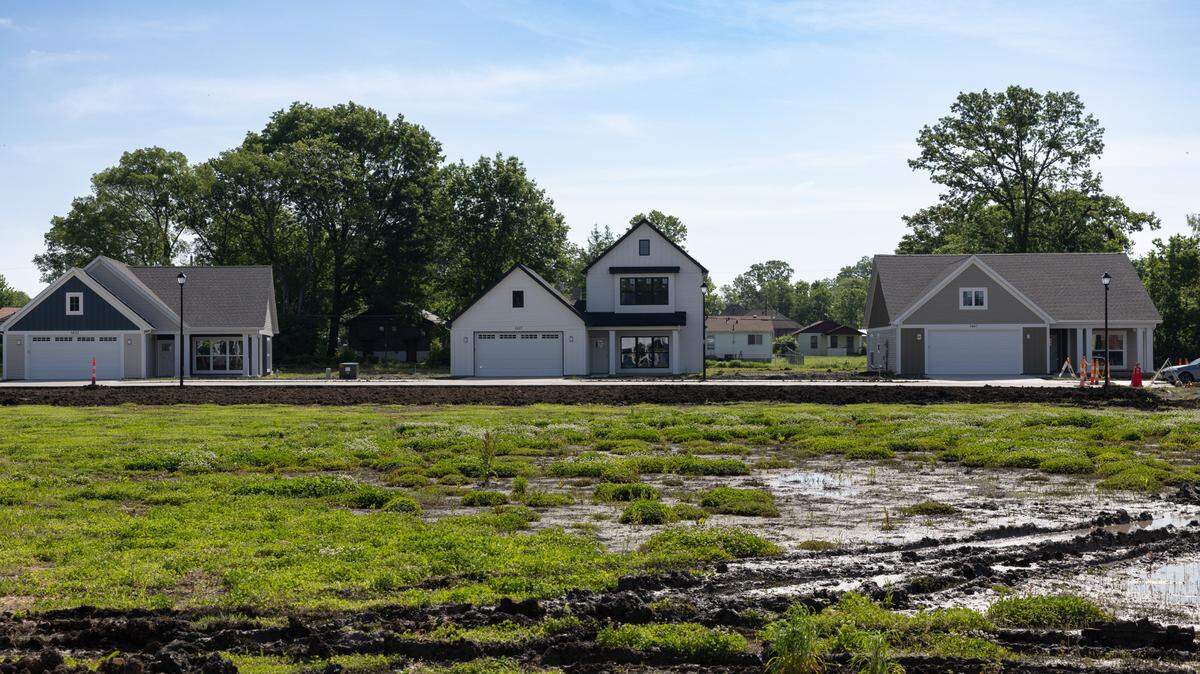 Across the central greenway in the new Lansdowne Park subdivision in East St. Louis, Ill. on May 4, 2024. Development representatives reiterated multiple times during a news conference and open house that emphasizing natural greenspace is one of the core attractions of the neighborhood.