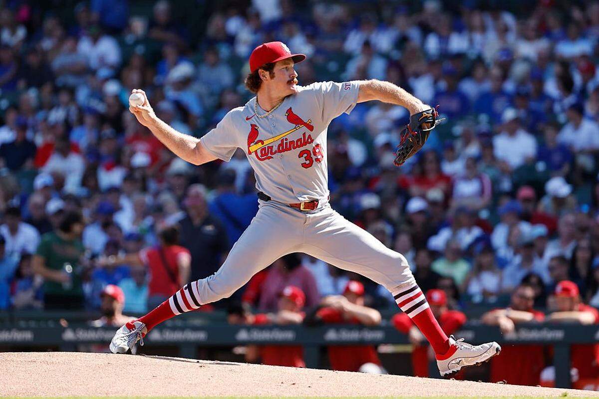 CHICAGO, ILLINOIS - SEPTEMBER 26: Miles Mikolas #39 of the St. Louis Cardinals delivers a pitch during the first inning against the Chicago Cubs at Wrigley Field on September 26, 2025 in Chicago, Illinois. (Photo by Sage Zipeto/Getty Images)
