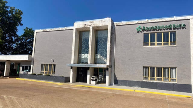 Associated Bank to close downtown Belleville, IL location | Belleville ...