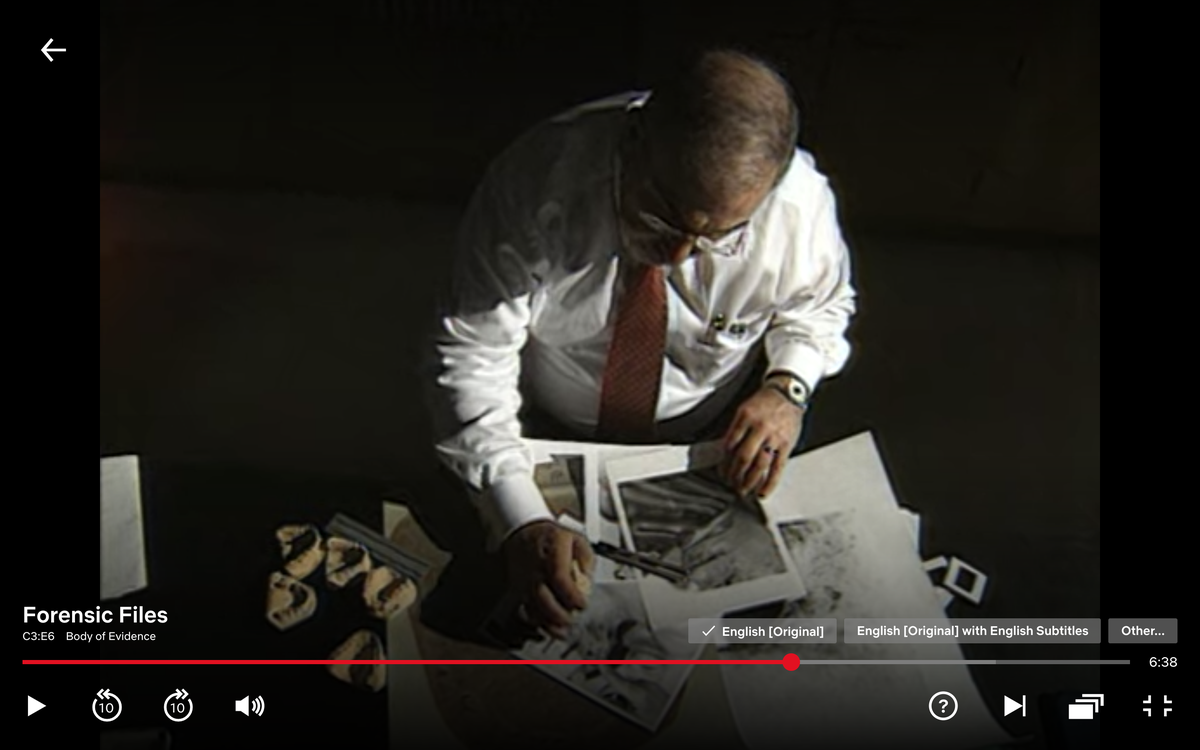 Forensic dentist Lowell Levine demonstrates how he compared models of each suspect’s teeth to enlarged autopsy photographs of marks on the victim’s neck in the Karla Brown murder case. It was featured in a 1999 episode of “Forensic Files,” which was available on Netflix in 2020.