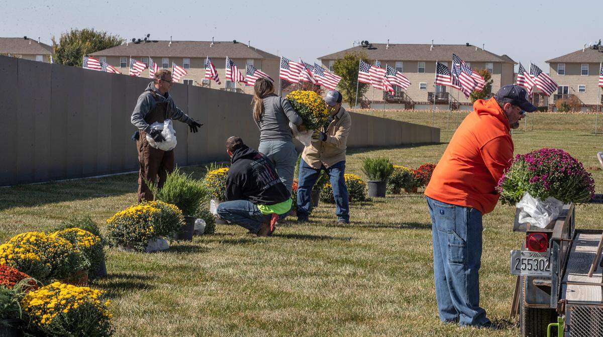 Truck Centers, Inc. is hosting the American Veterans Traveling Tribute (AVTT) Memorial Wall during its four-day stop at 2376 Formosa Rd, Troy, IL. The traveling wall is an 80% scale replica of the Vietnam Veterans Memorial in Washington, D.C. The 360-foot memorial wall is engraved with the names of more than 58,000 Americans who made the ultimate sacrifice. It will be on display at Truck Centers, Inc. in Troy from 5 p.m. on October 20 and open to the public 24 hours a day through 1 p.m. on October 23.