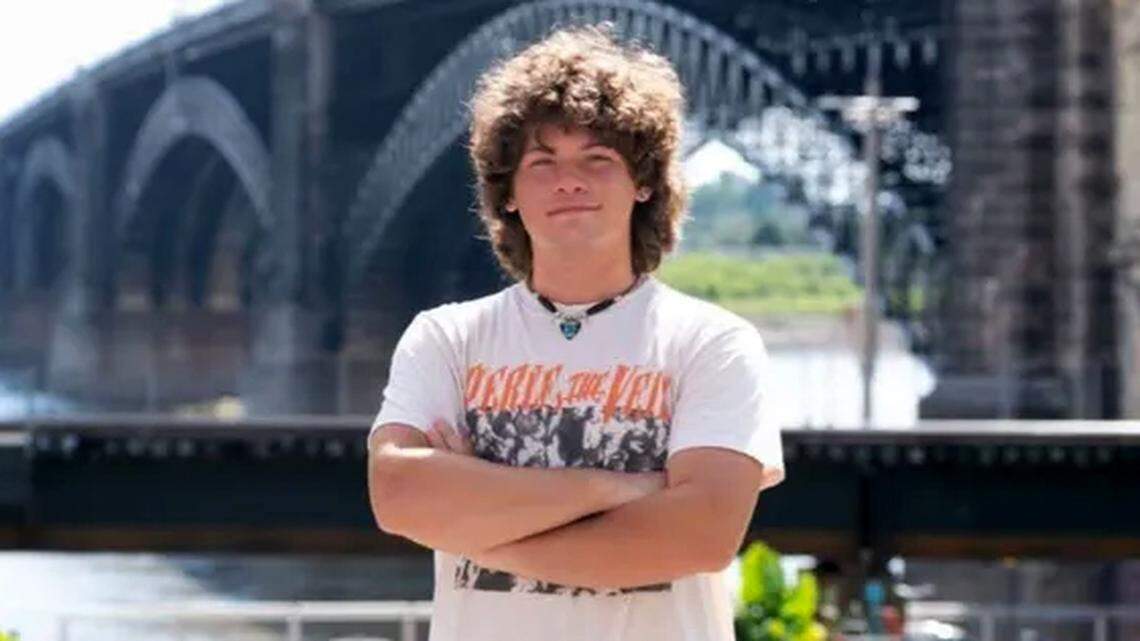 Visitation set for Belleville teen killed in Missouri crash