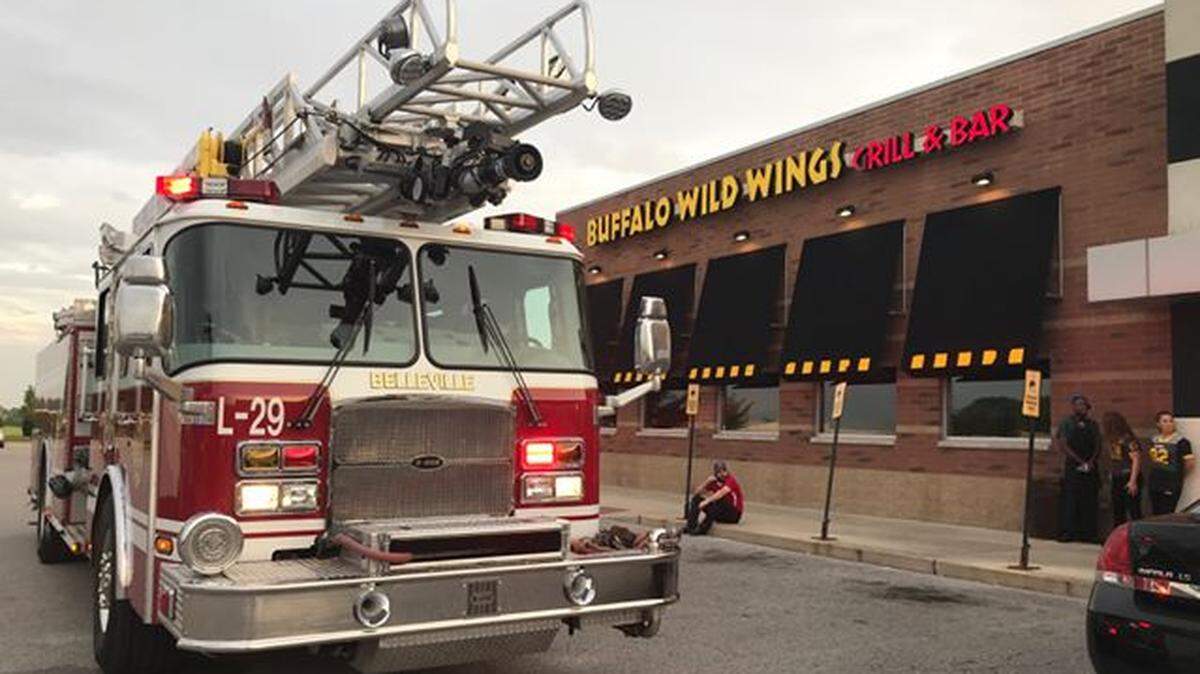 The Buffalo Wild Wings in Belleville was evacuated after a fryer caught fire in the restaurant’s kitchen. The kitchen manager put the fire out with an extinguisher.