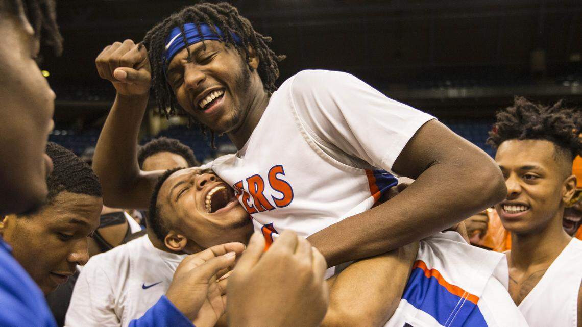 IHSA pulls plug on basketball season, ending title dreams for four metro-east teams