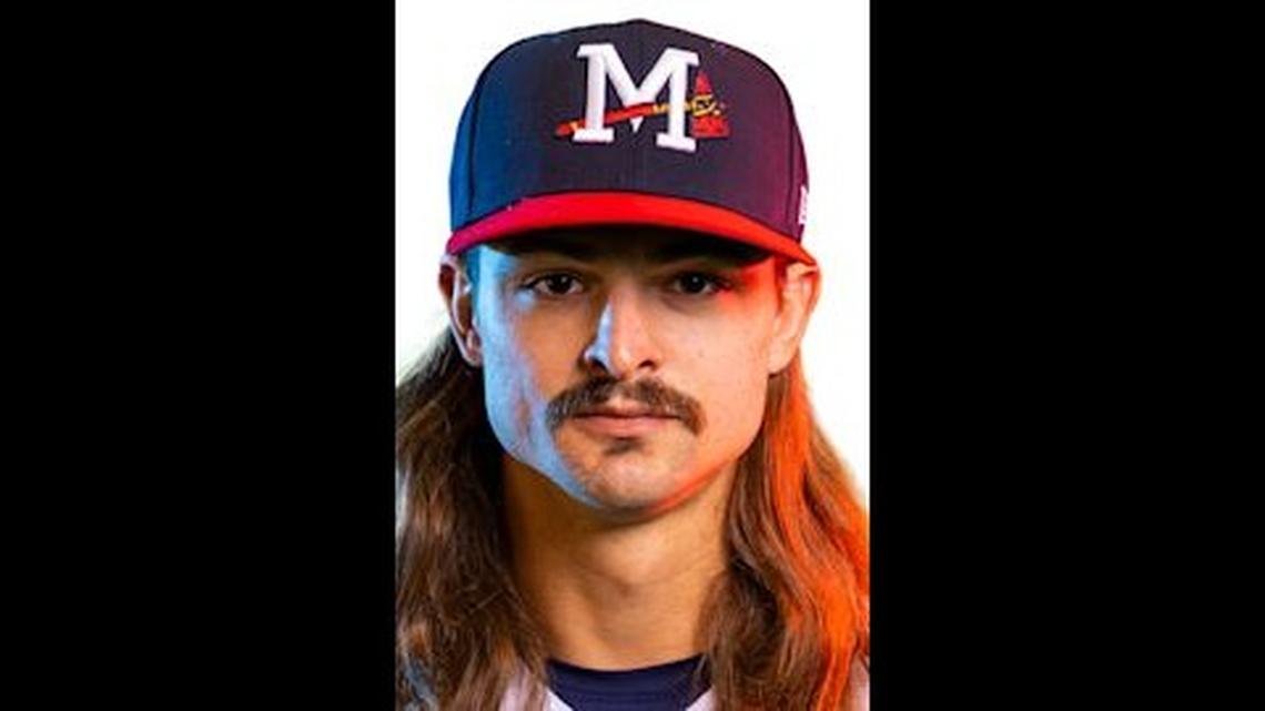 Edwardsville High School graduate Trey Riley