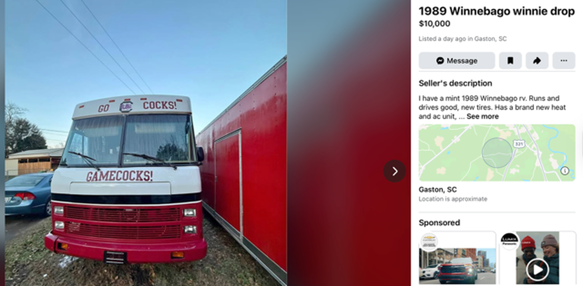 A Gamecock-themed 1989 Winnebago Winnie Drop RV