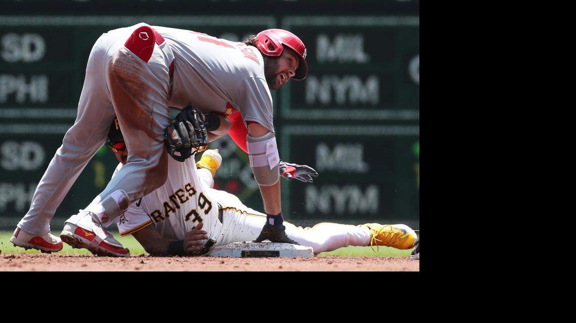 Cardinals’ whiplash week ends with shutout sweep against lowly Pirates