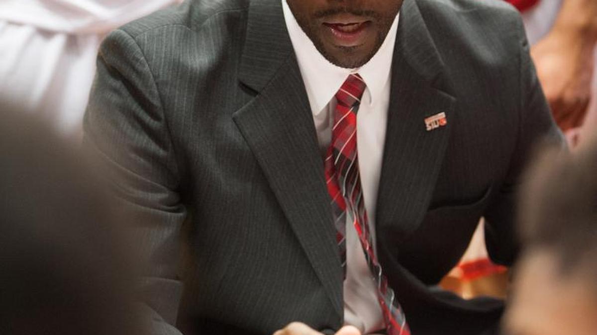 Southern Illinois University Edwardsville second-year head coach Jon Harris is happy about the 2016-17 men’s basketball schedule.