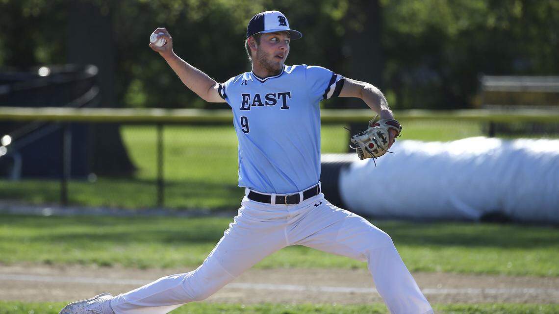 Evan Gray strikes out 11 as Belleville East scratches out win over Alton