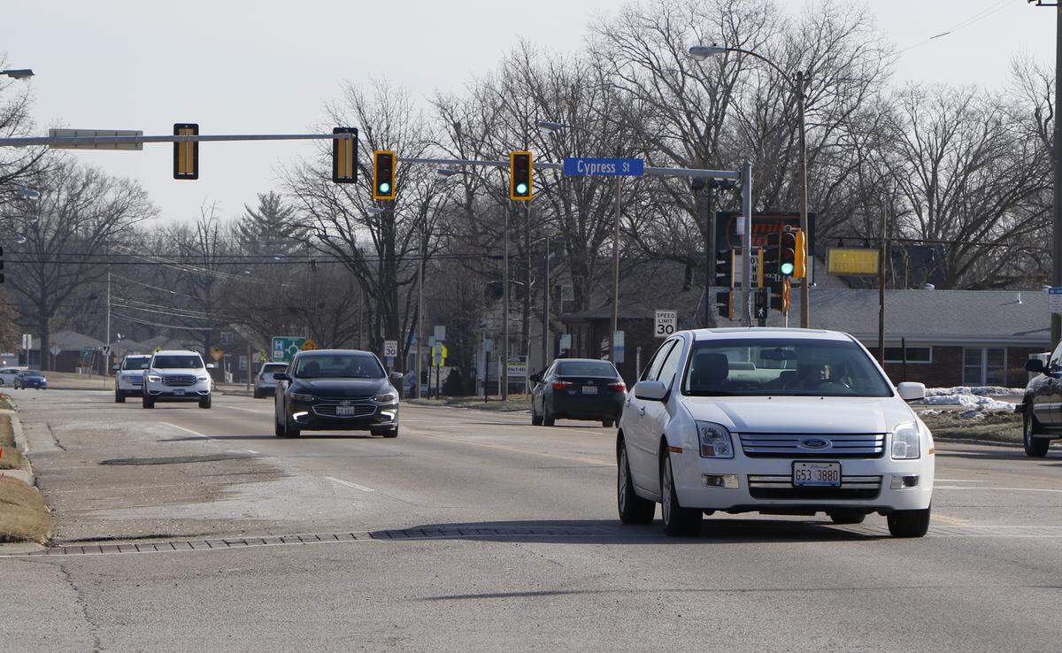 Highland’s City Council plans to consolidate two of its business districts to correct an error made while planning the creation of the city’s three business districts in 2017. Areas along Broadway and Highland Road are included in the city’s Business District B, which is set to be absorbed by District A.