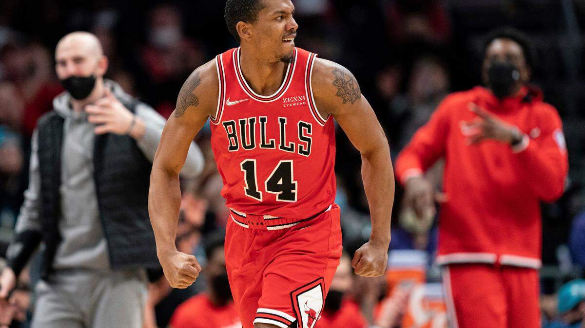 Chicago Bulls forward Malcolm Hill, a 2013 graduate of Belleville East, reacts during the second half of an NBA basketball game against the Charlotte Hornets in Charlotte, N.C., Wednesday, Feb. 9, 2022. (AP Photo/Jacob Kupferman)