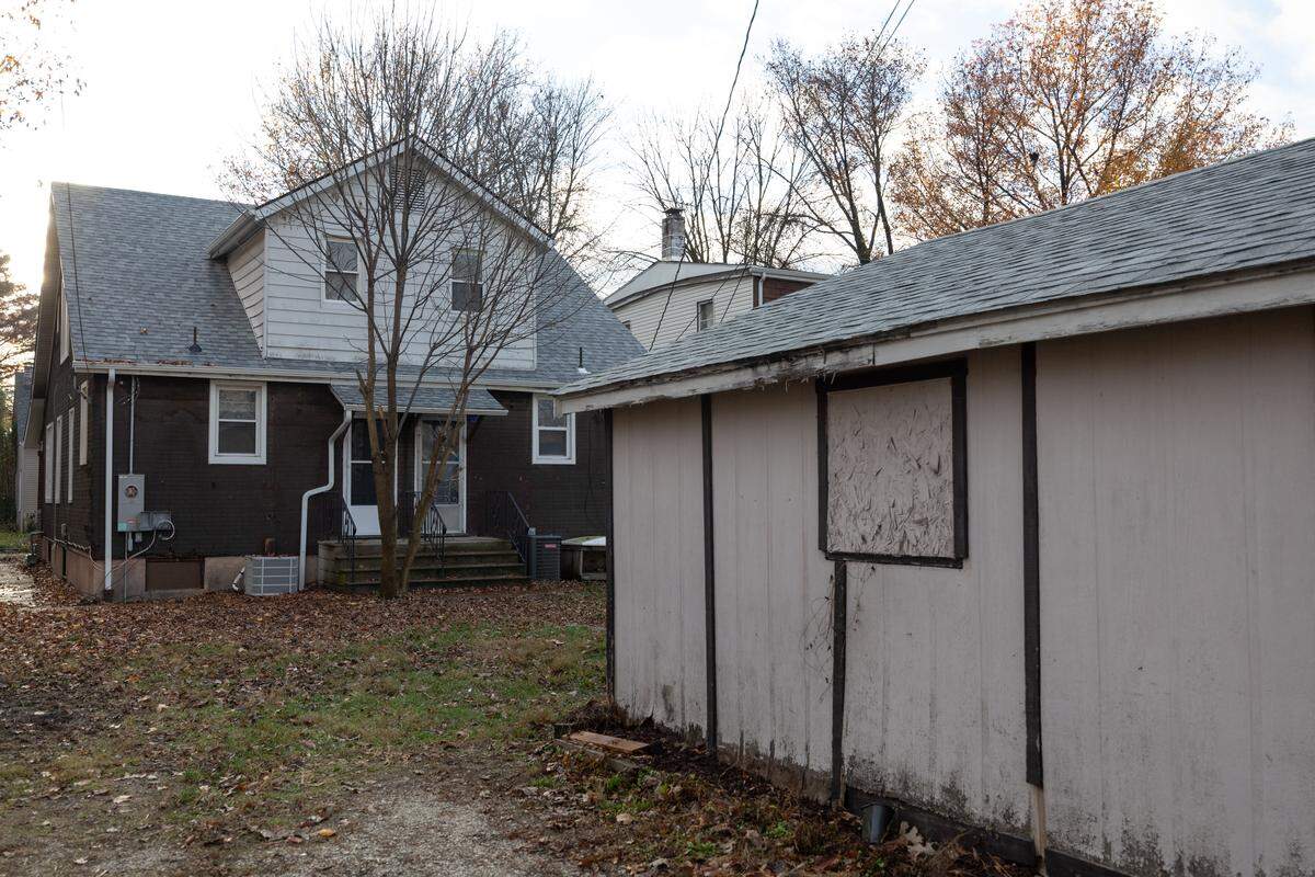 This residence at 114 N. Missouri Ave., shown from the rear, was built in the early 1900s as a duplex with two living rooms, two dining rooms, two kitchens, two sets of bedrooms upstairs and two garages.