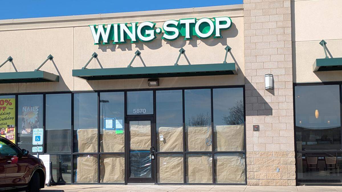 Wingstop, 5870 Belleville Crossing St., Belleville