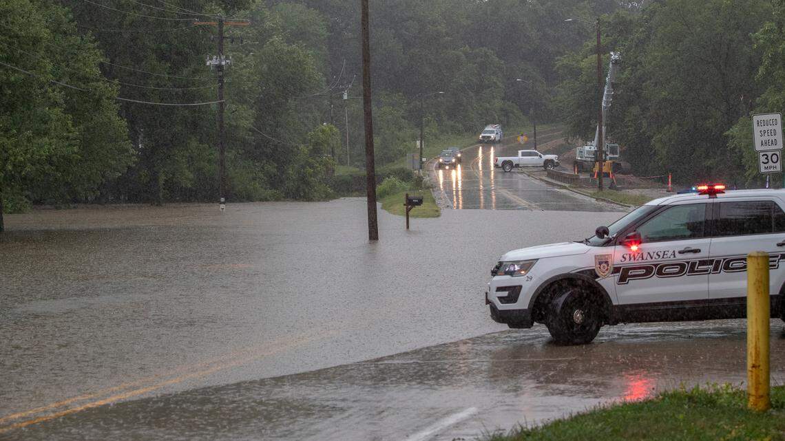 Check here for flooding road closures across southwestern Illinois
