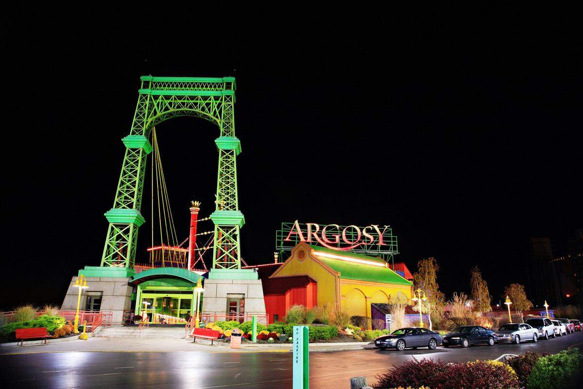 Casinos in Illinois, including the Alton Argosy, are hoping sports betting will be legalized in the state where casinos and racetracks would be allowed to take bets on sporting events.