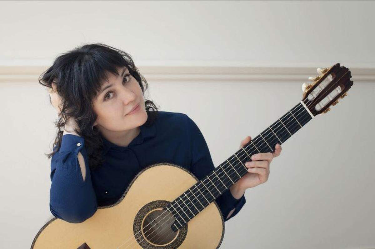 Irina Kulikova will perform Saturday in St. Louis Classical Guitar’s last Great Artist Series performance of the season. For tickets and information, visit www.stlclassicalguitar.org.