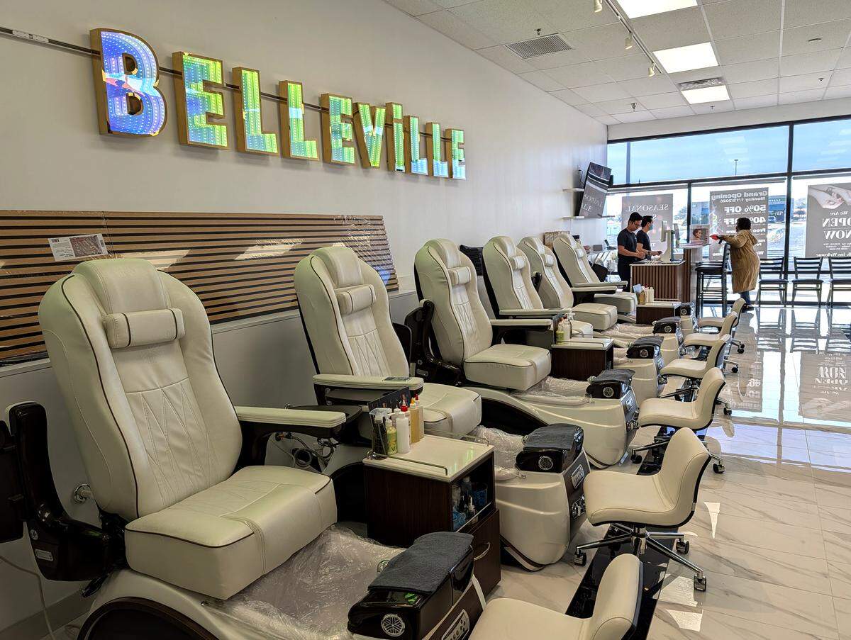 View of the pedicure stations at Mi Nail Belleville