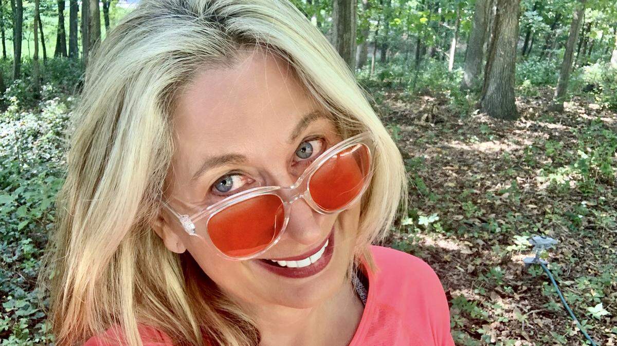 Belleville News-Democrat columnist Michelle Meehan Schrader could have sworn she saw a hot pink snake snorkeling along the shoreline of Lake Michigan.