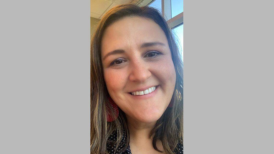 Jaci Durbin DeClue, candidate for Dupo 196 School Board