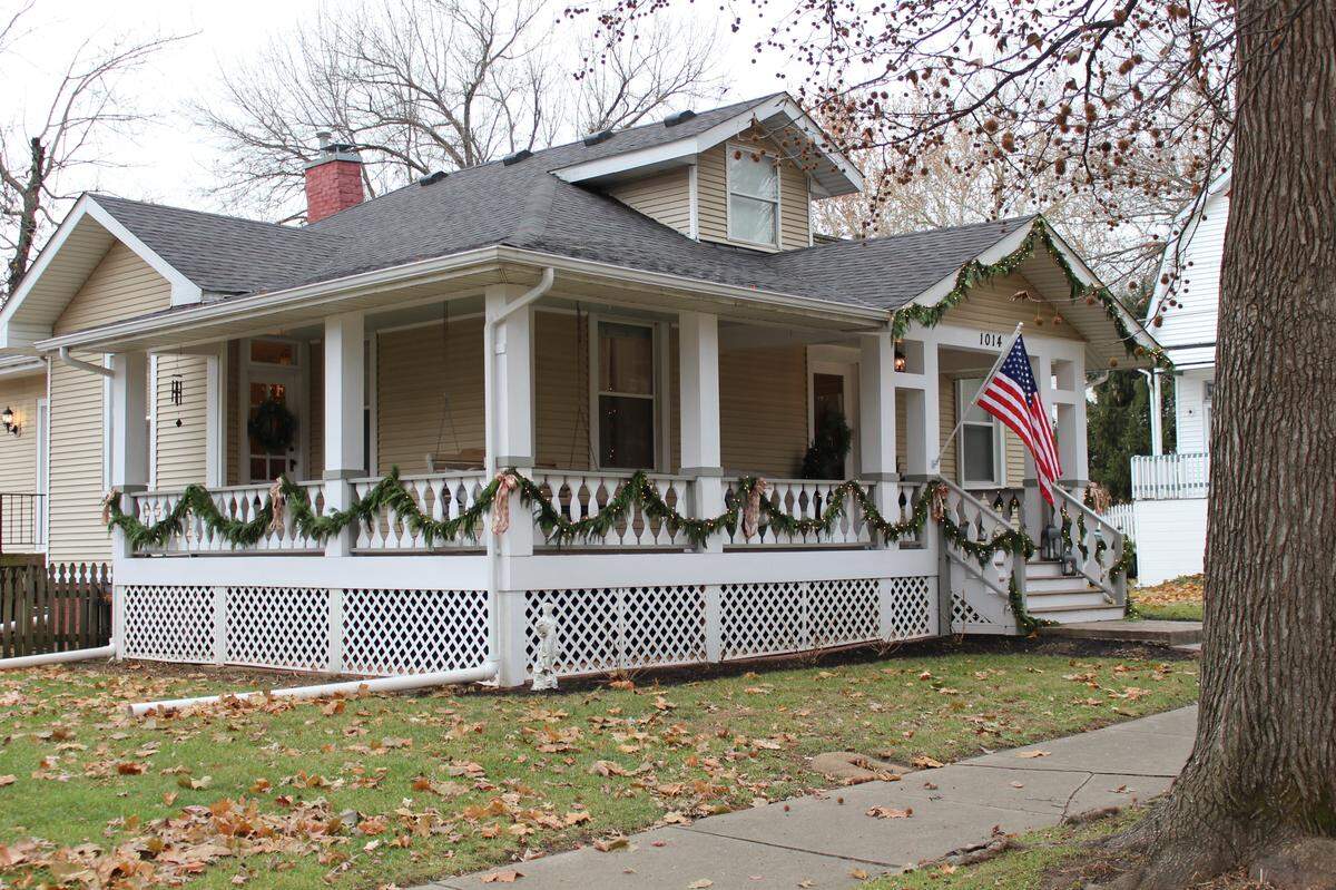 The Hettenhausen home at 1014 Olive St. in Belleville was built in 1904 by an Irish immigrant. It’s believed he used it as headquarters for his plumbing business.