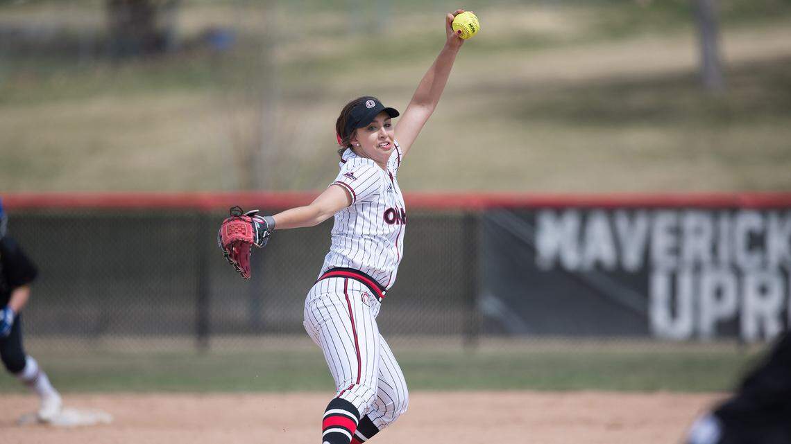 Hacke fires complete-game shutout in 1-0 win