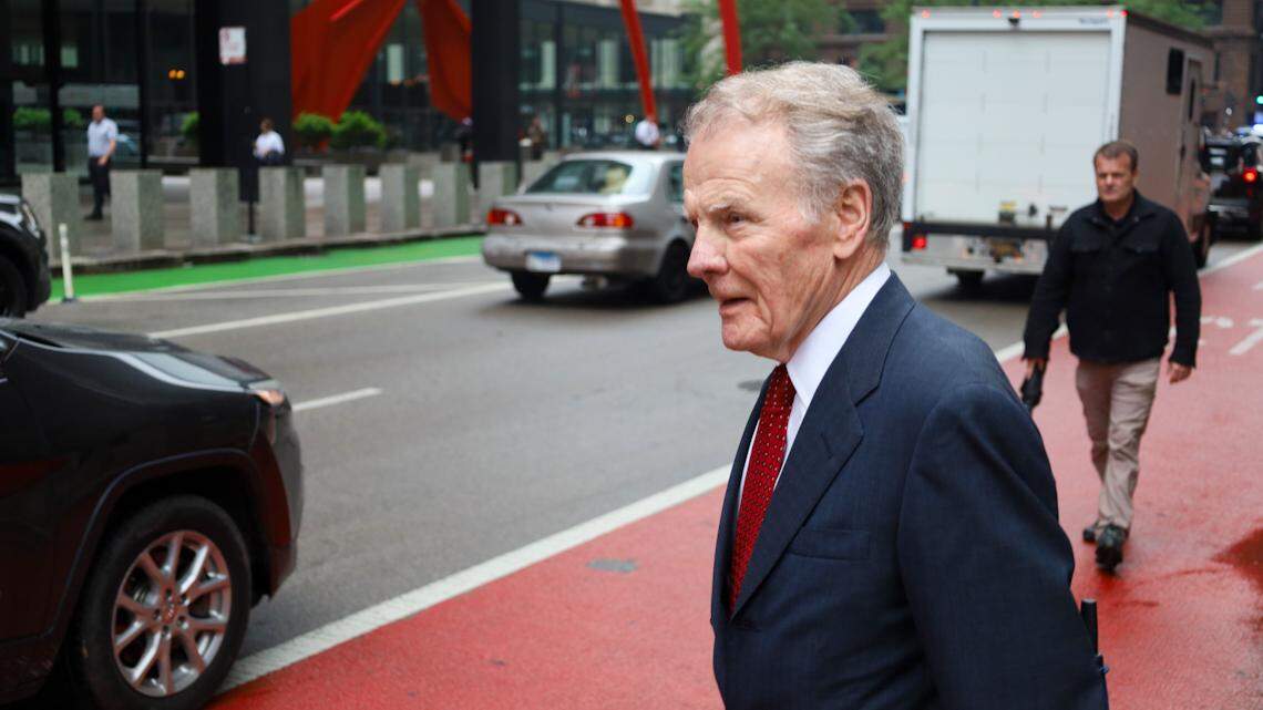 Former Illinois Speaker Madigan reports to West Virginia to begin prison term