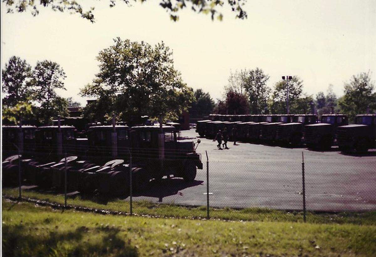 U.S. military vehicles fill a parking lot outside the Pfc. Raymond Gantner Army Reserve Center in Belleville in 1991. The property was vacated about five years ago.