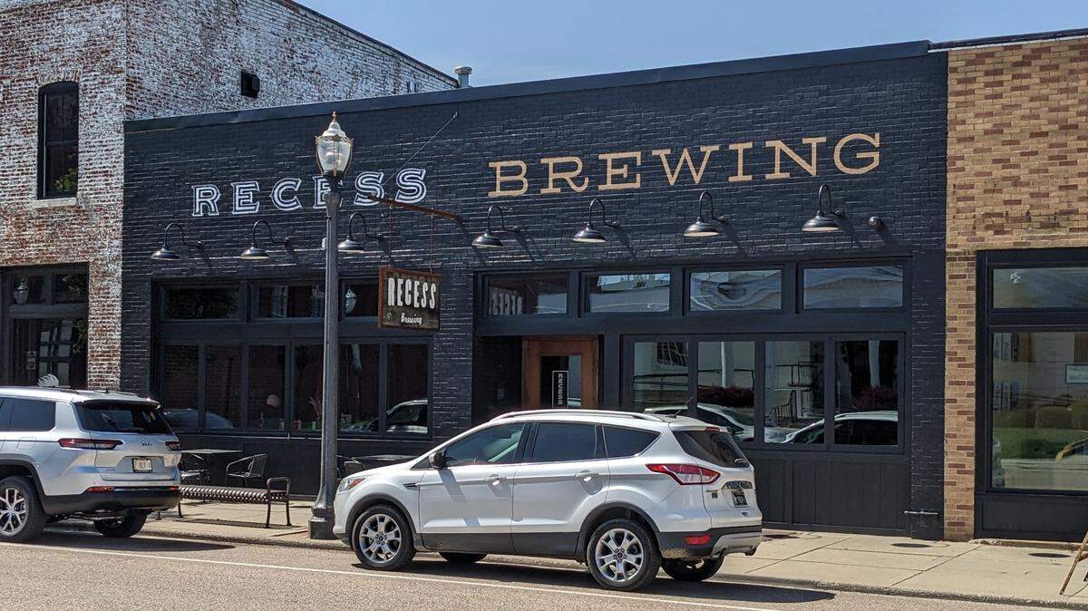 Recess Brewing in Edwardsville closes its doors at the end of the month. Sneaky’s Bar and Burger Joint will take over the site at 307 N. Main St.