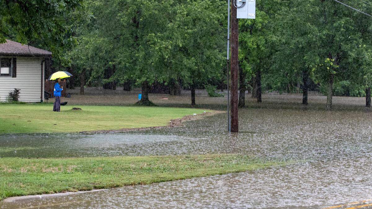 Live updates: Caseyville nursing home evacuated. Flooding continues in southwest IL