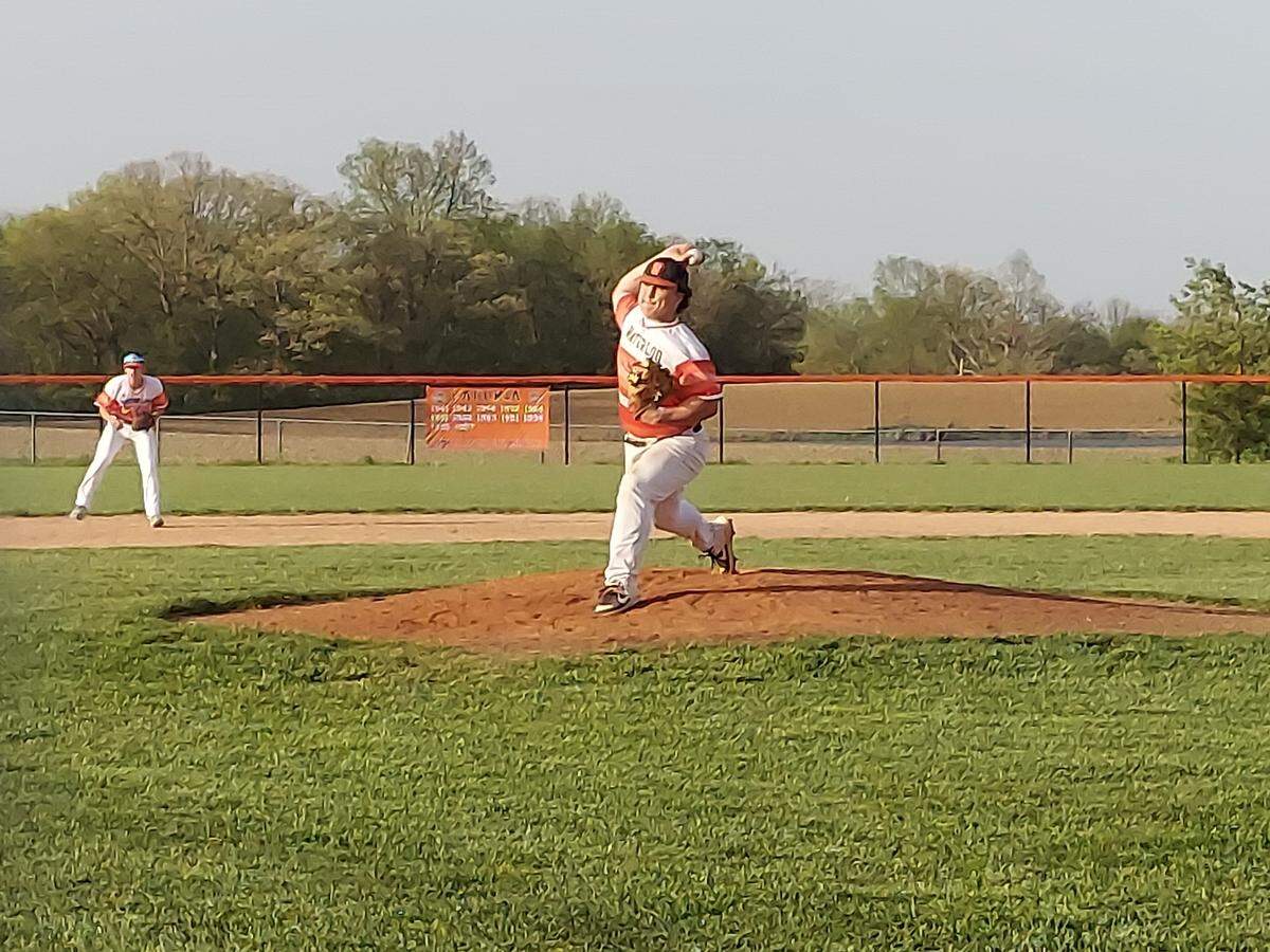 Waterloo closer Evan Davis rares back to fire a pitch toward home plate during a Mississippi Valley Conference game Wednesday, April 19, at Waterloo High School against Highland. Davis ultimately closed out Waterloo’s come-from-behind 4-3 victory.