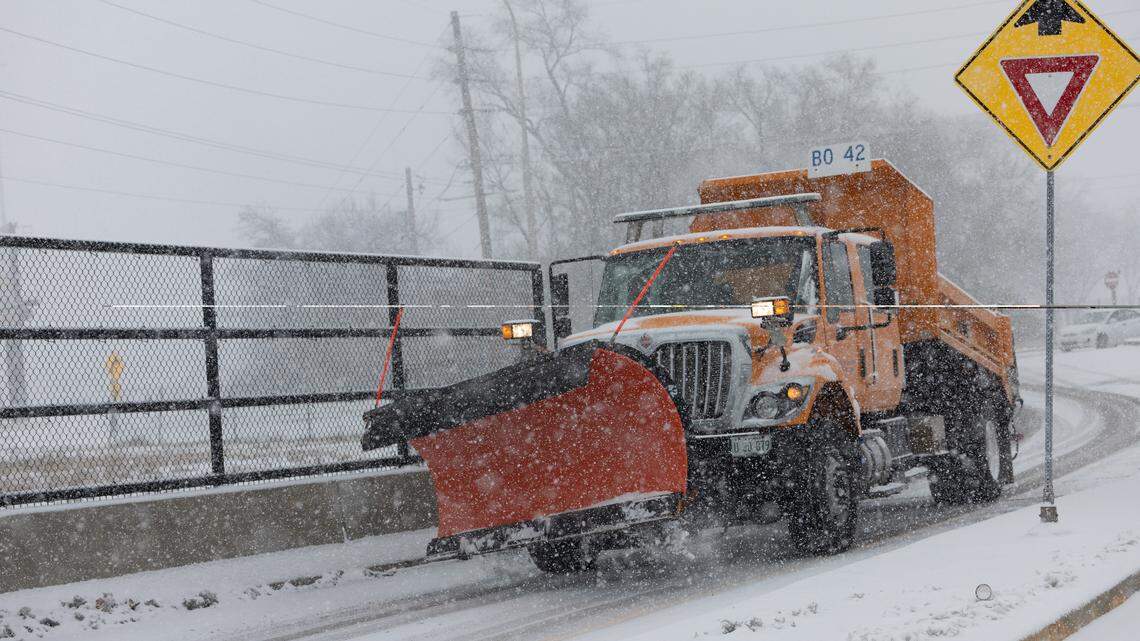 Will the metro-east see a white Christmas this year? One factor looks positive