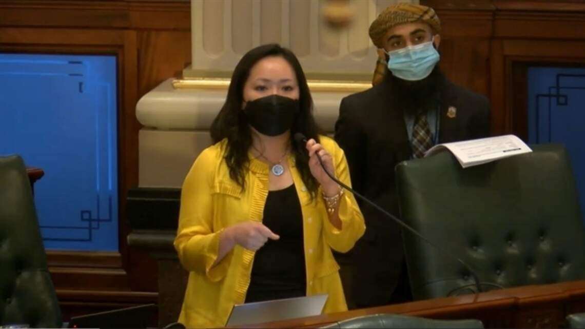 House passes paid leave for vaccinated teachers in IL; Republicans call bill ‘unfair’
