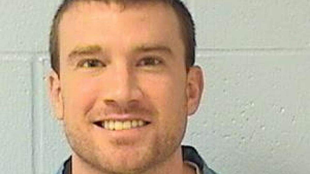 The retrial of Michael Burgund, who once walked into a police department and confessed to molesting toddlers, will go to the jury Thursday for the second time.