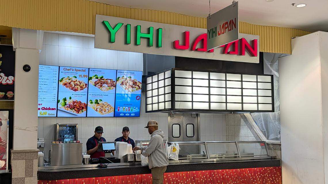 YiHi Japan is now open at St. Clair Square mall.