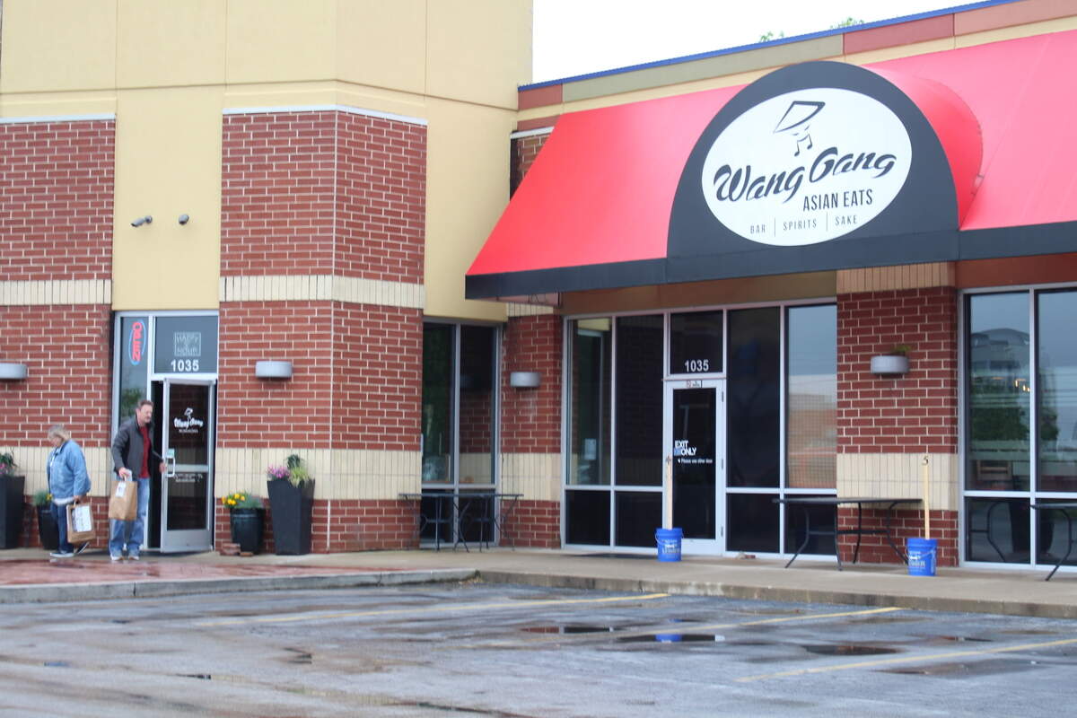 Wang Gang Asian Eats in Edwardsville is offering carryouts, curbside pickup and delivery during the coronavirus pandemic.