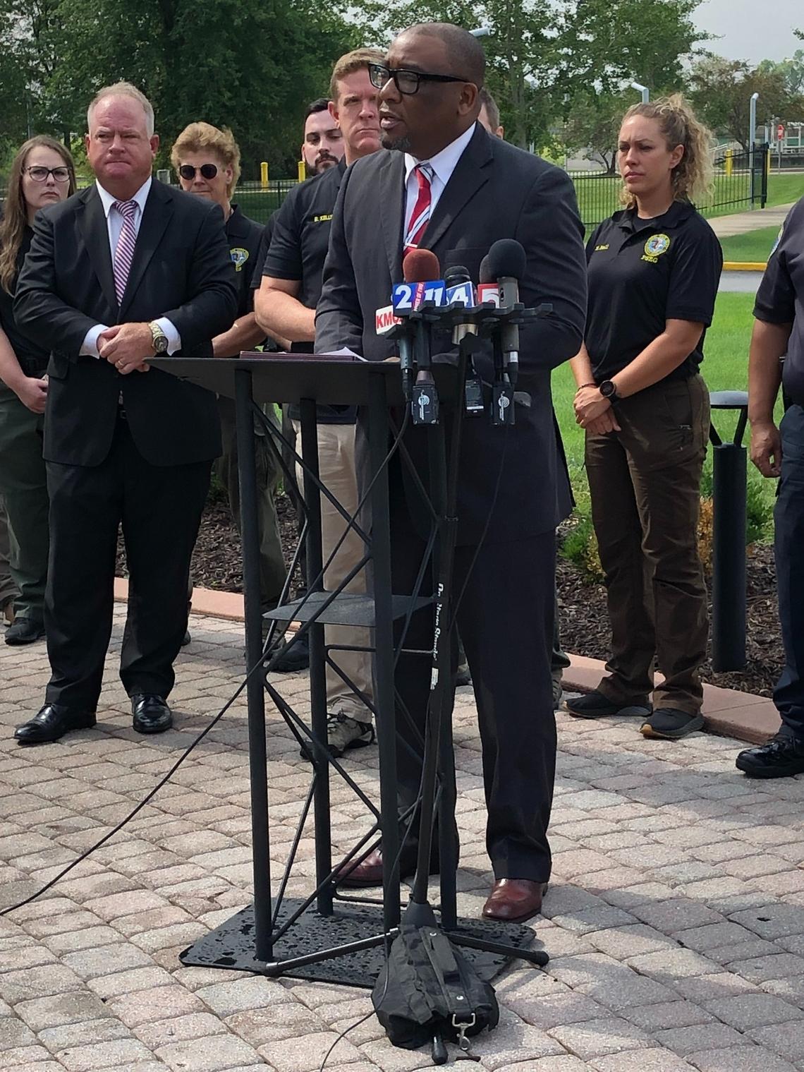 State Senator Christopher Belt (D-Swansea) and local officials announced a plan to install 75 automated license plate readers along Interstate 55, Interstate 70 and Interstate 64 as part of an effort to curb violent crime.